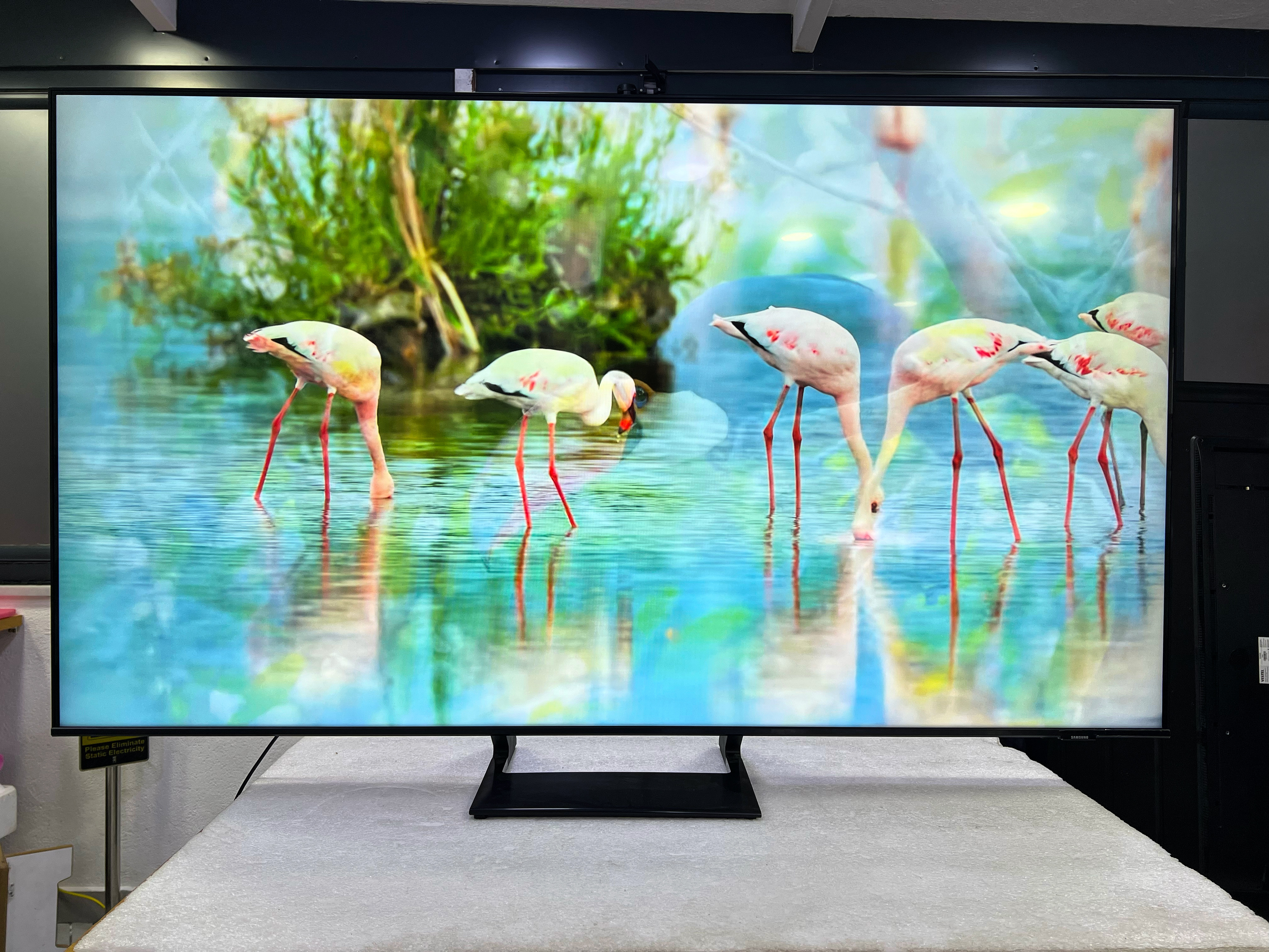 Samsung Crystal 65AU9000 4K Ultra HD 65" 165 Ekran Uydu Alıcılı Smart LED TV