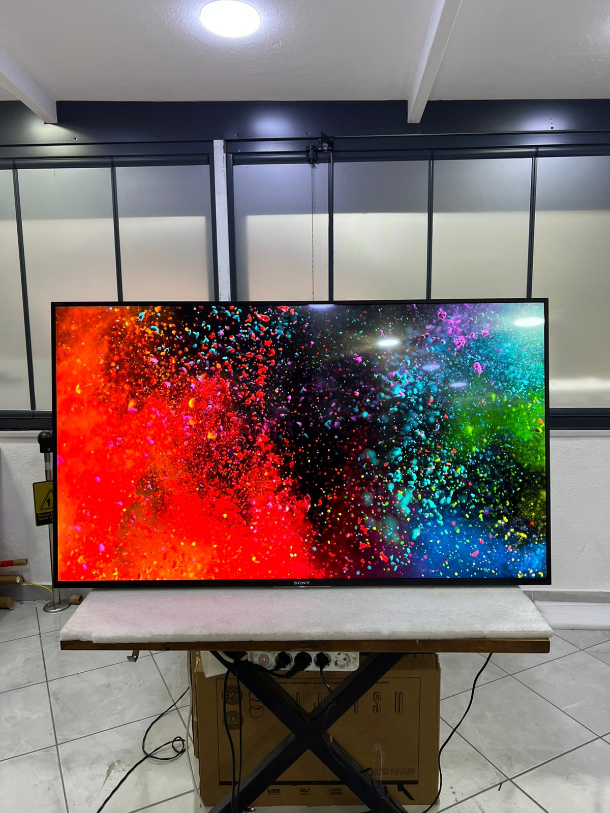 Sony KD-55XE8096 4K Uydu Alıcılı Android Smart LED Televizyon
