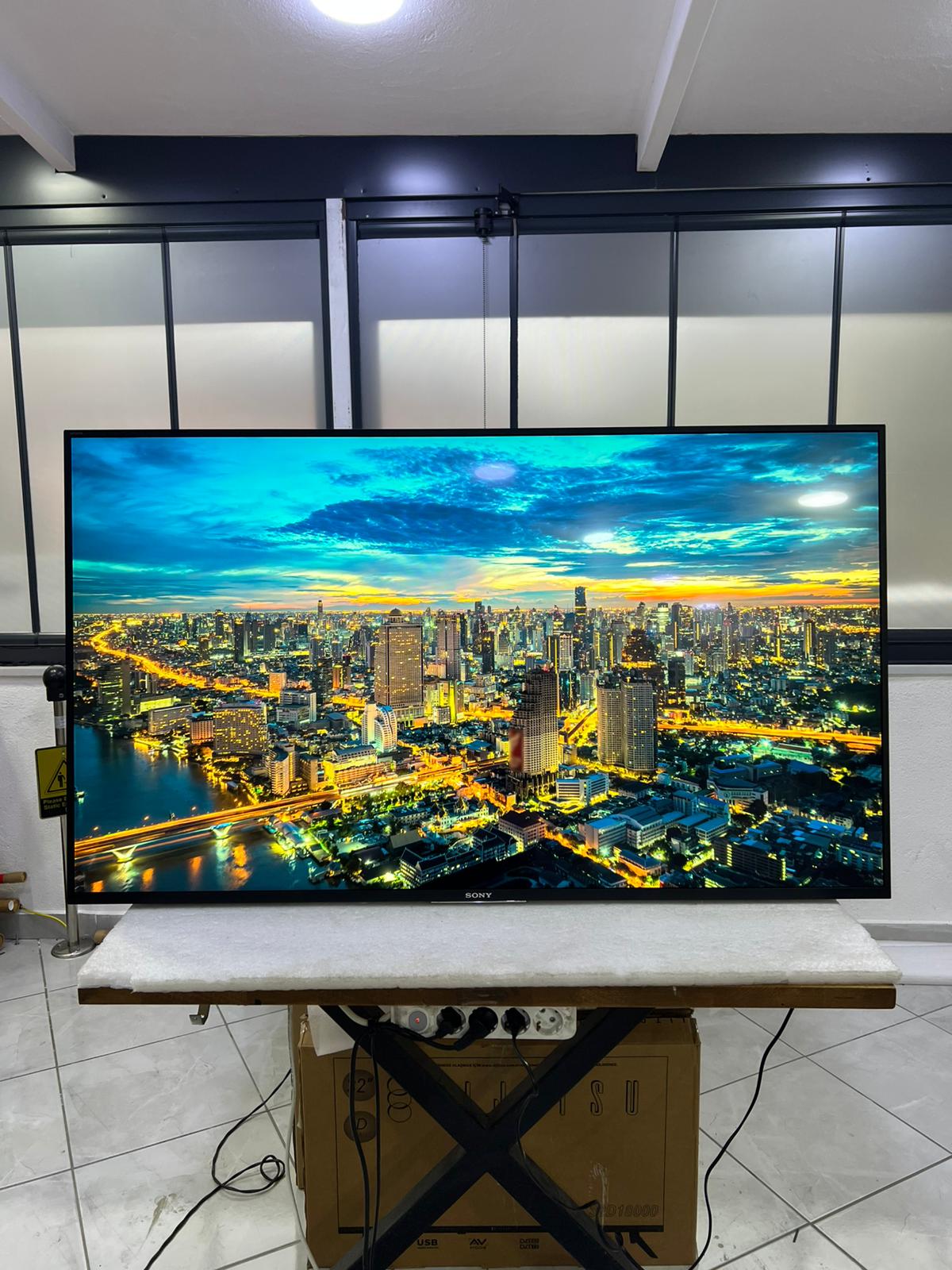 Sony KD-55XE8096 4K Uydu Alıcılı Android Smart LED Televizyon